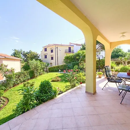 50m Distant From The Sea Apartment