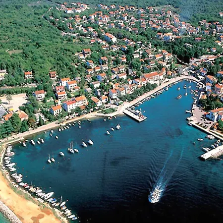 Apartment 50m Distant From The Sea *