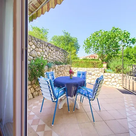 50m Distant From The Sea Apartment