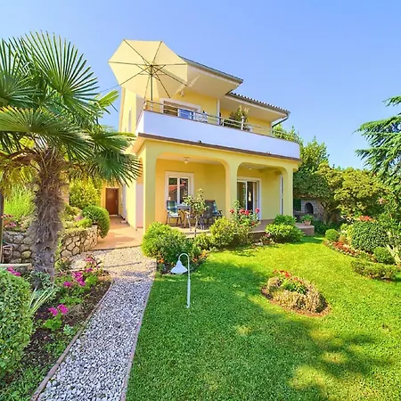 50m Distant From The Sea Apartment